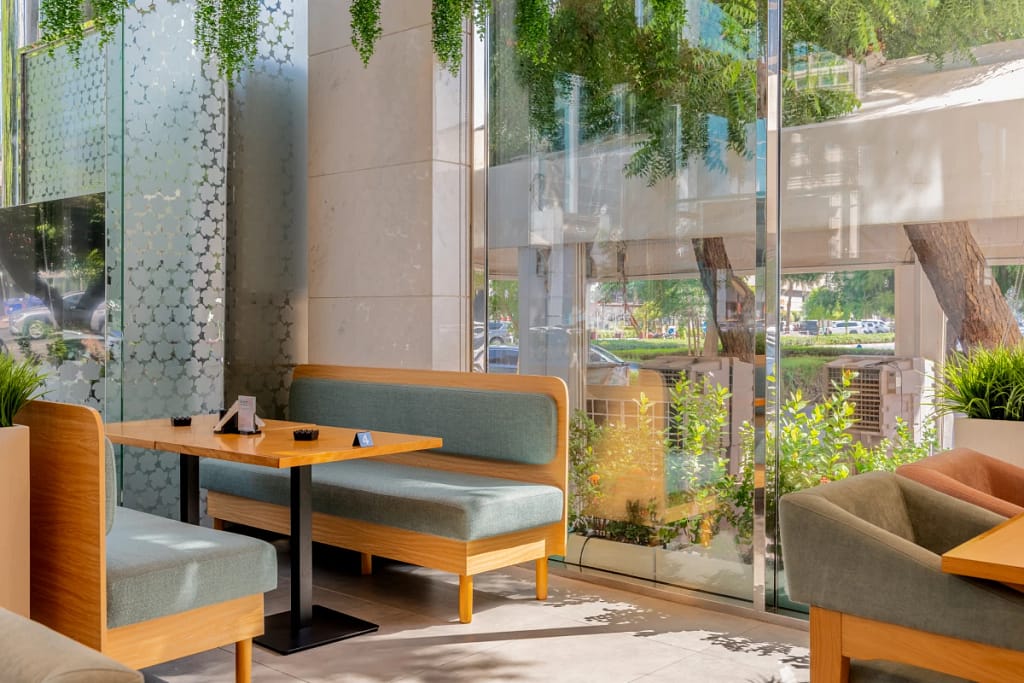 Lebanese Dinner Dubai – Experience Authentic Evening Flavors at Bayt WARD