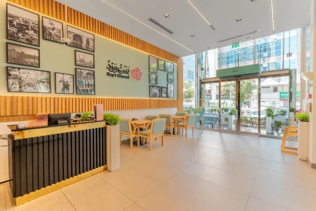 مطاعم في ديرة دبي – استمتع بتجربة طعام مميزة في بيت ورد