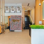 أين تجد أفضل حمص بالقرب منك في دبي؟ تجربة لبنانية أصيلة في بيت ورد