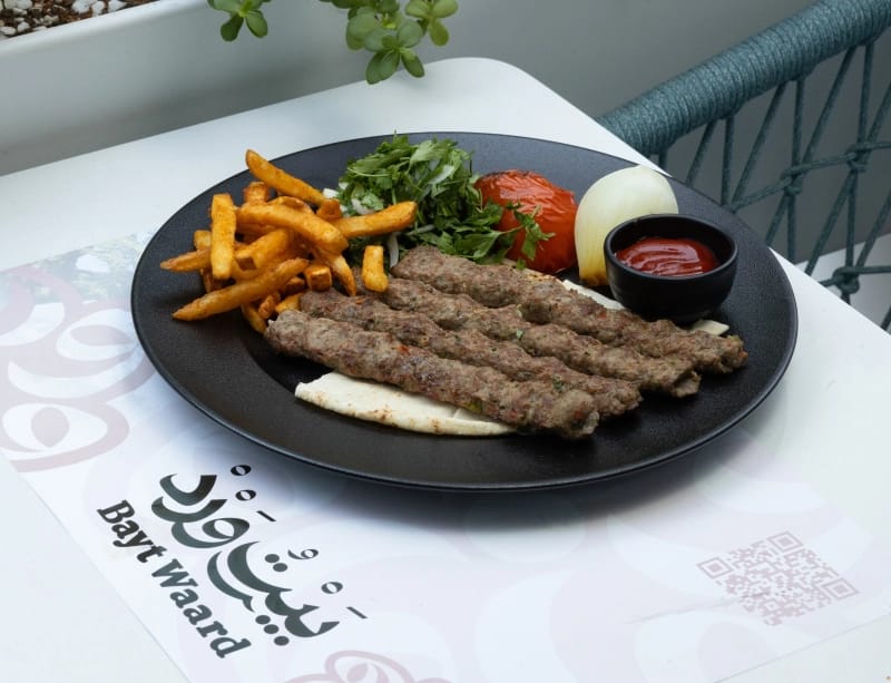 أفضل كباب لبناني في دبي | بيت ورد